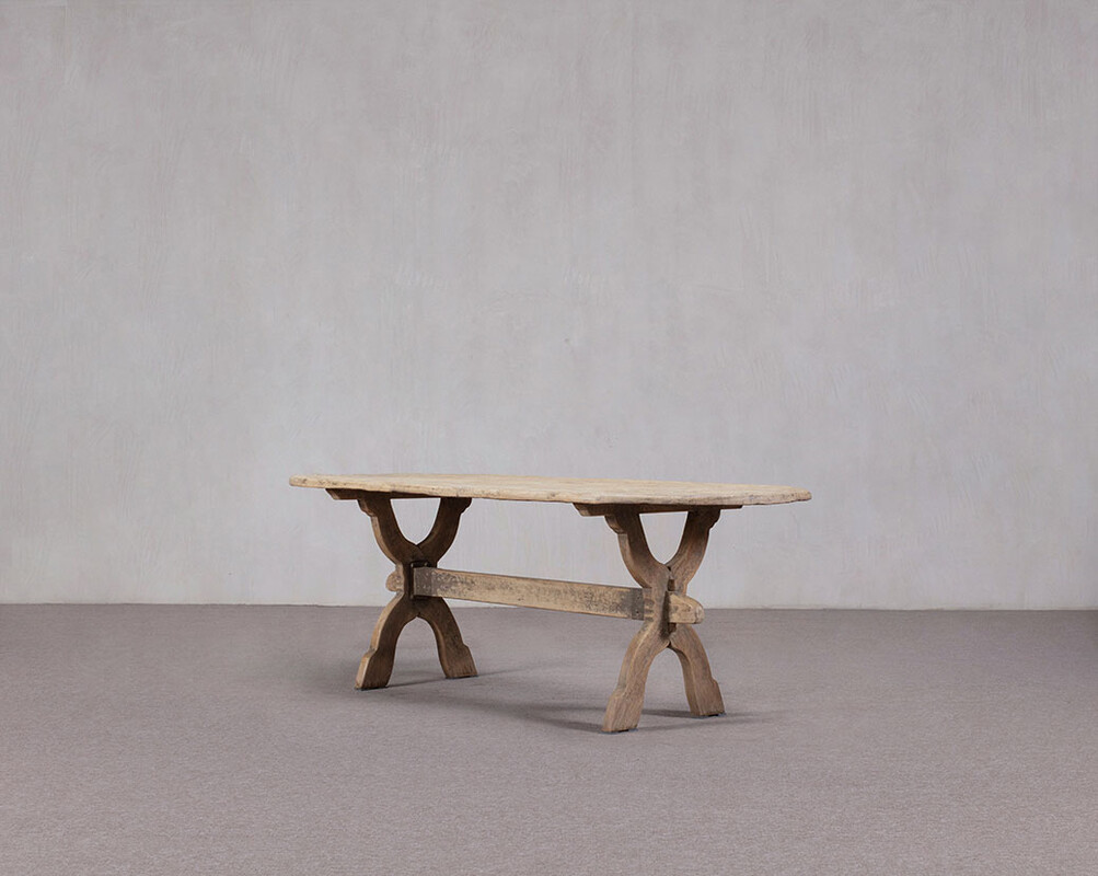 L-45, Elm wooden dining table