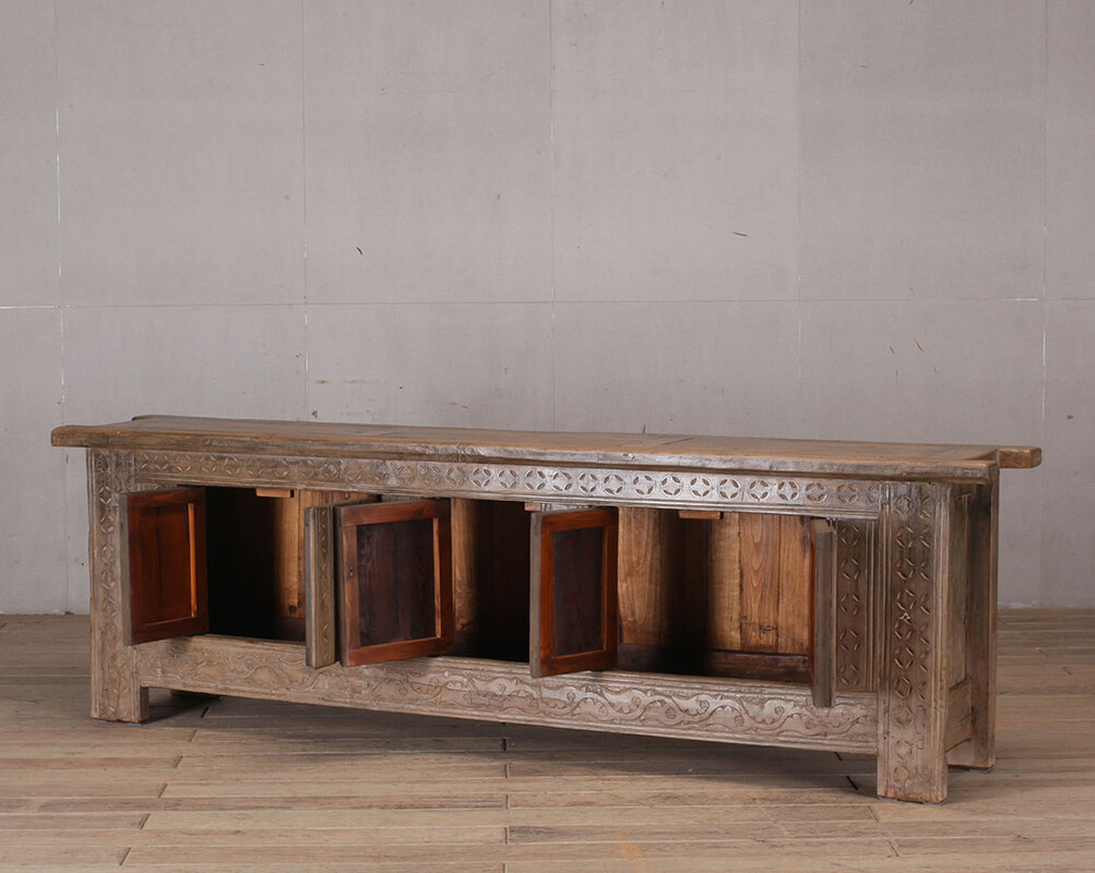 L-486, Wooden tv cabinet 