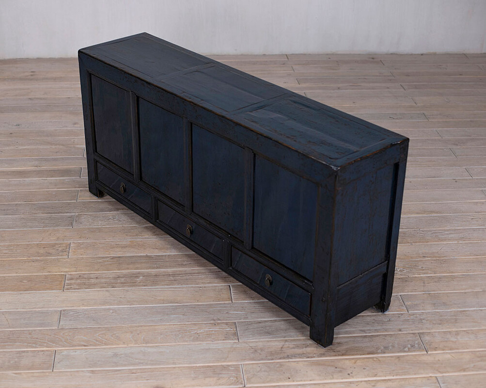 L-84, Blue sideboard 