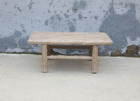L222, Wooden coffee table
