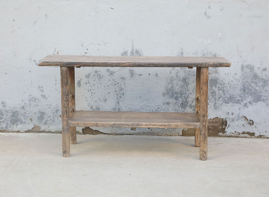 L223, Side table with bottom shelf 