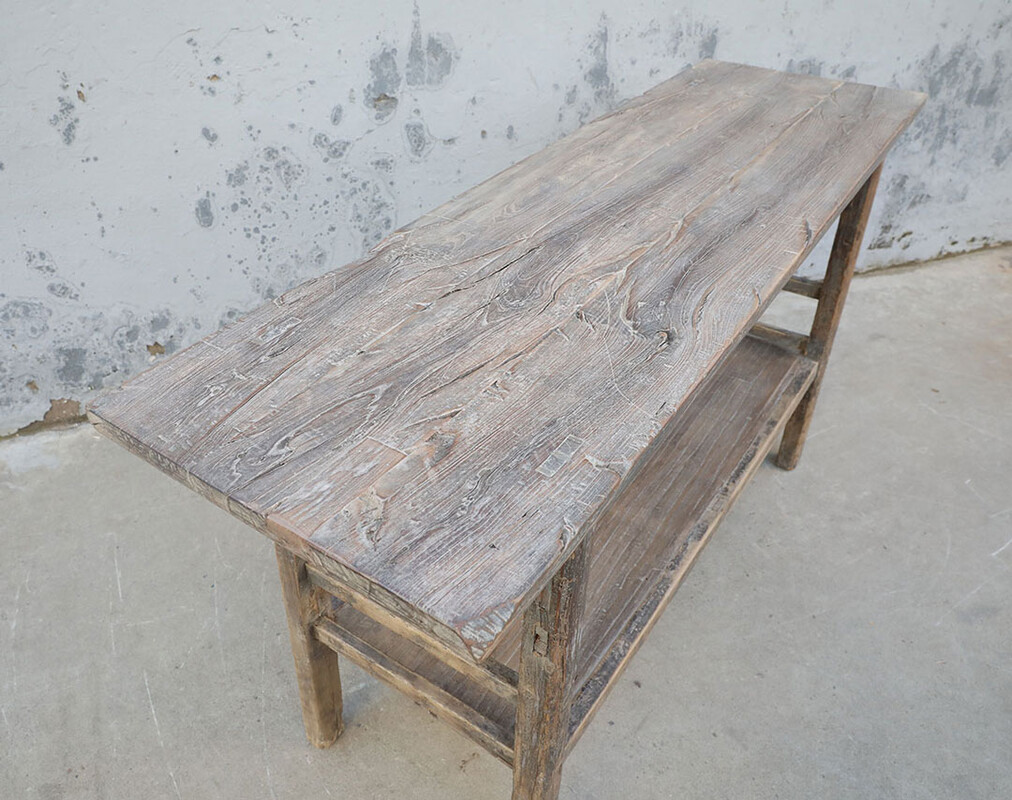 L223, Side table with bottom shelf 