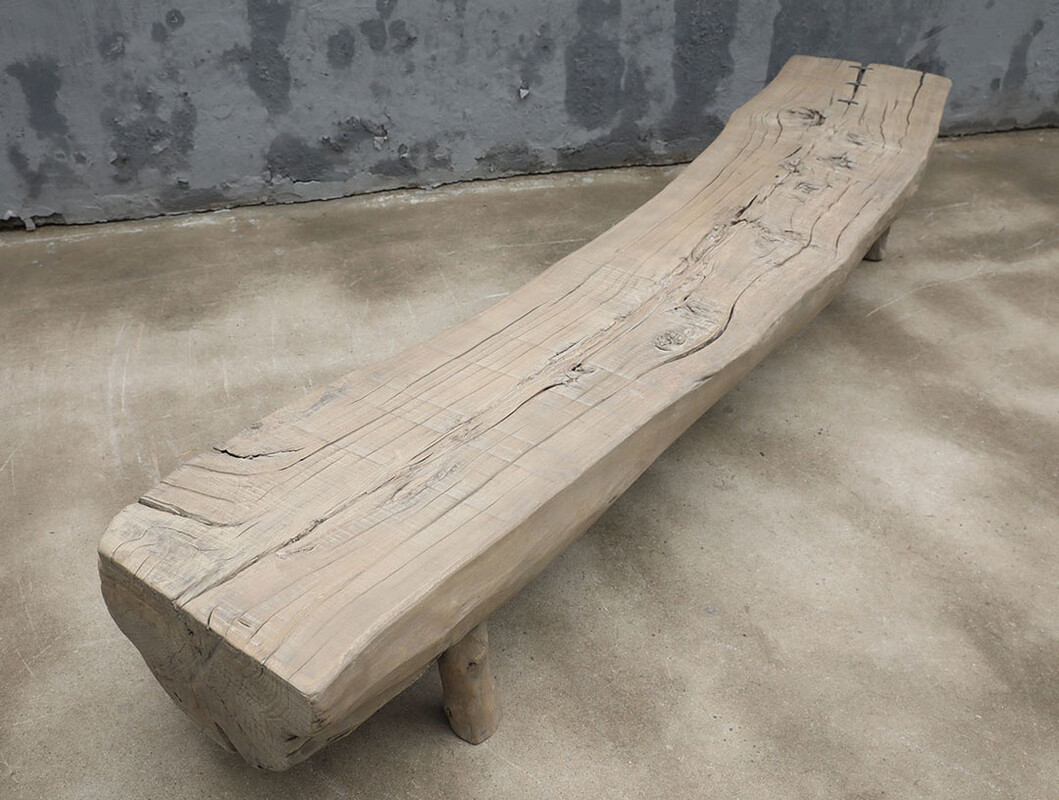 L248, Tree trunk bench/table