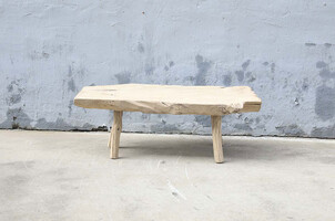 L251, Coffee table