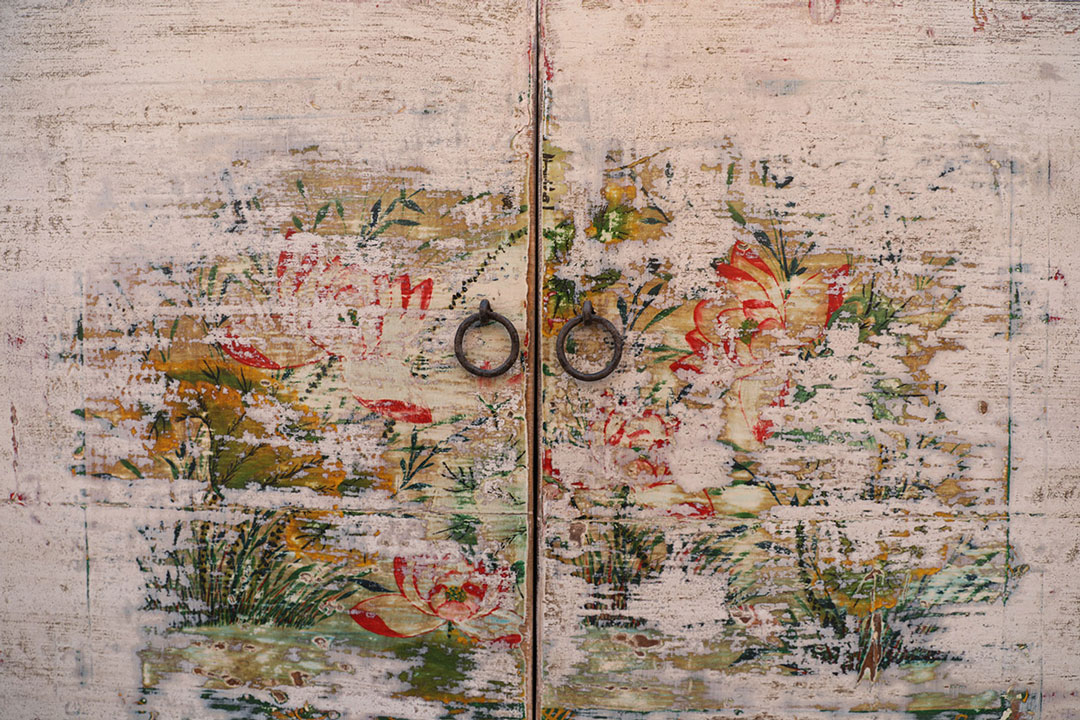 L269, Unique vintage sideboard