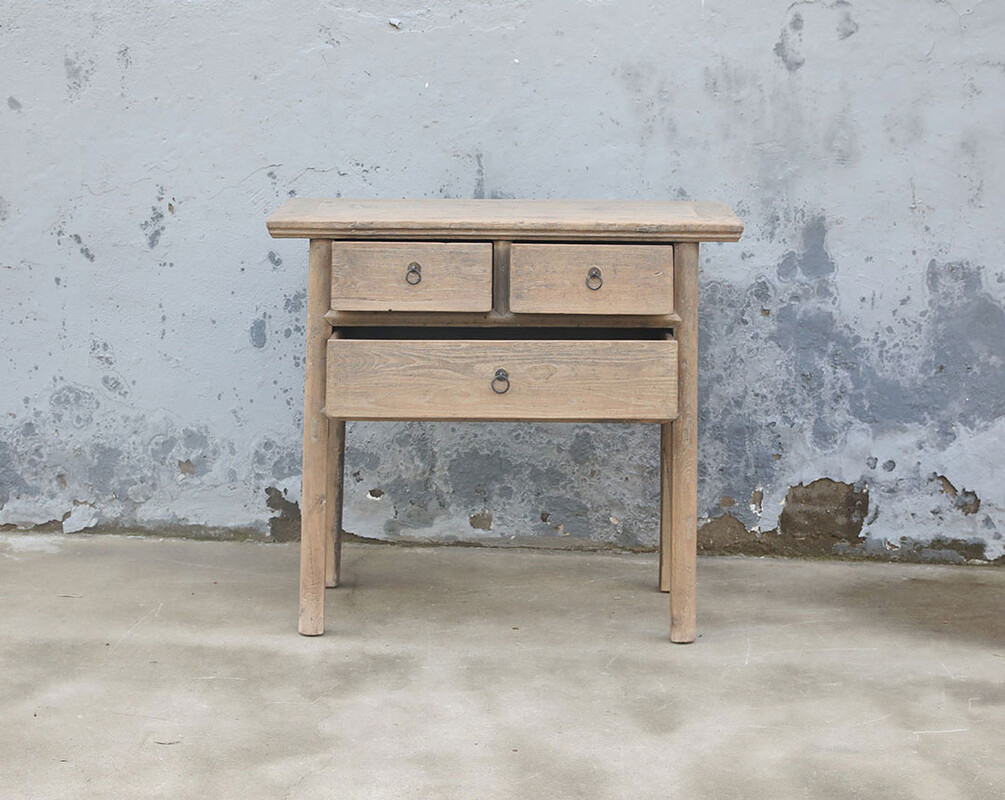 L295, Wooden side table