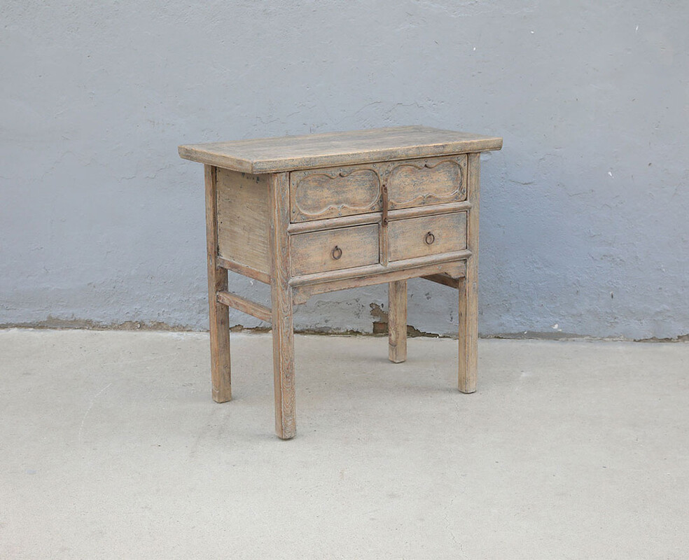 L297, Side table