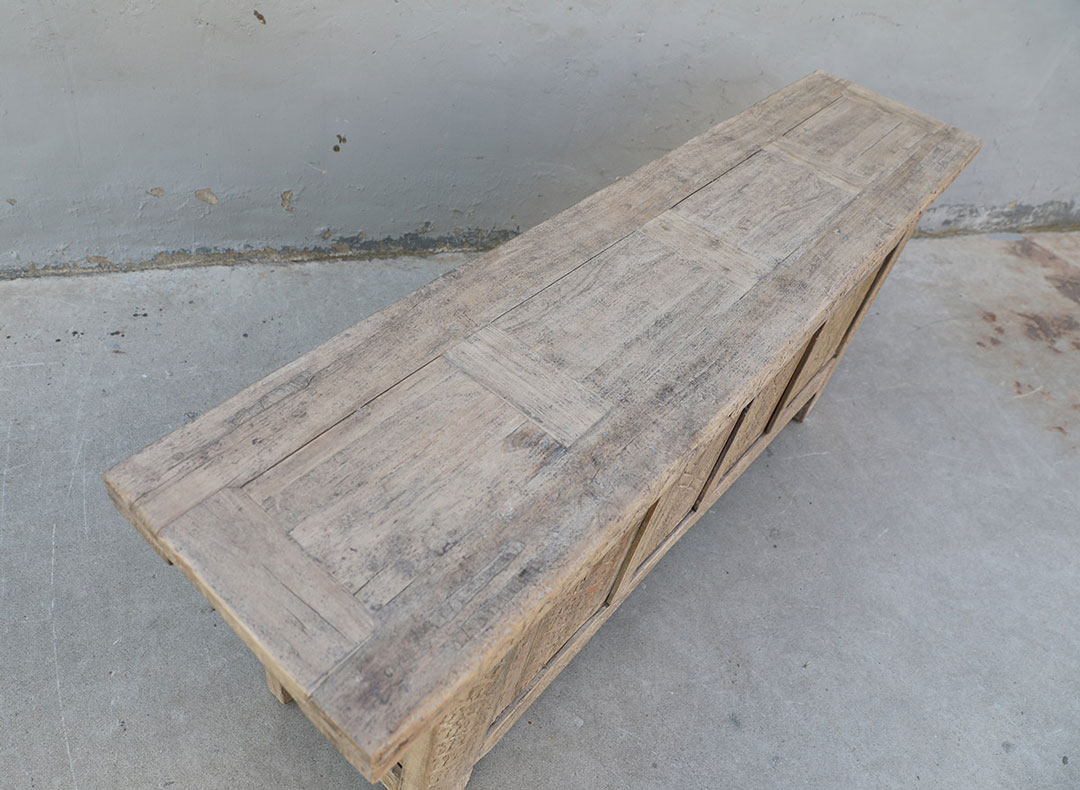 L323, Wooden tv cabinet 