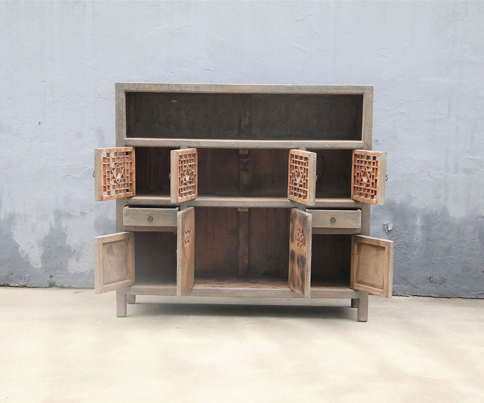 L324, Unique vintage cabinet