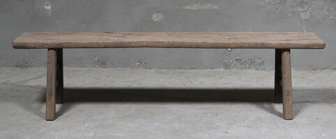 L377, Wooden bench