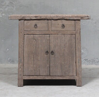 L382, Small cabinet with doors and drawers