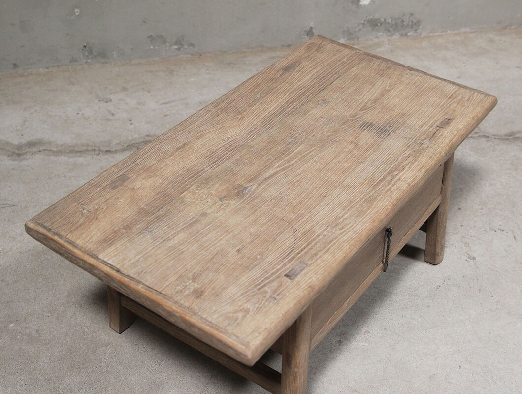 L394, Coffee table with drawer