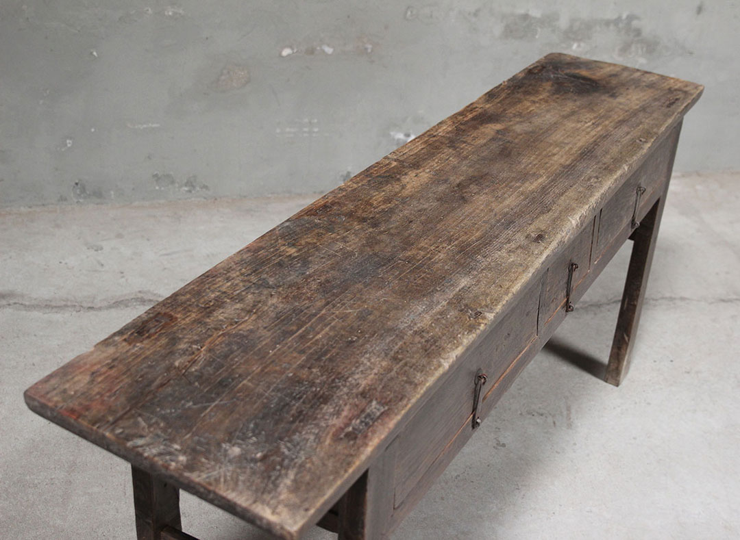 L421, Wooden side table 