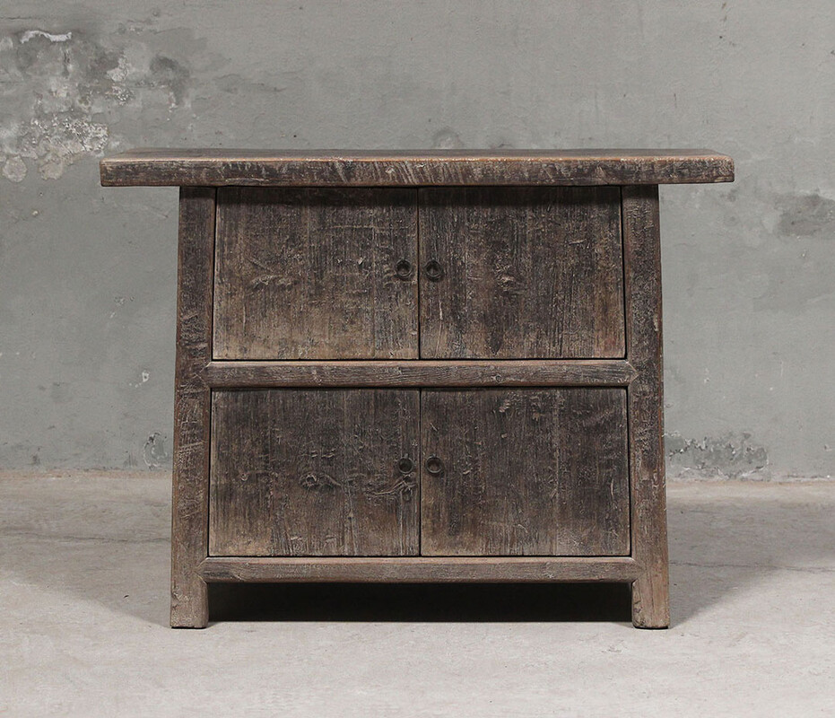 L427, Sideboard with 4 doors