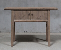 L431, Side table with 2 doors