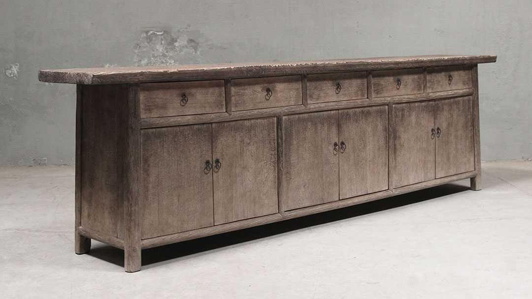 L432, Sideboard with doors and drawers