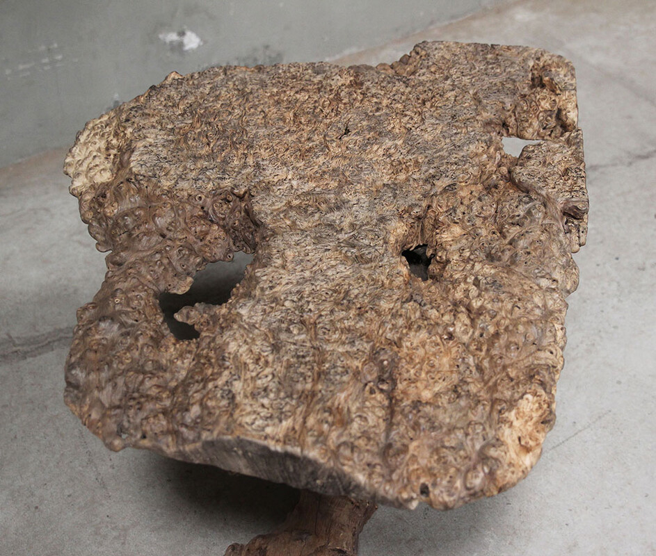 L433, Wooden side table 