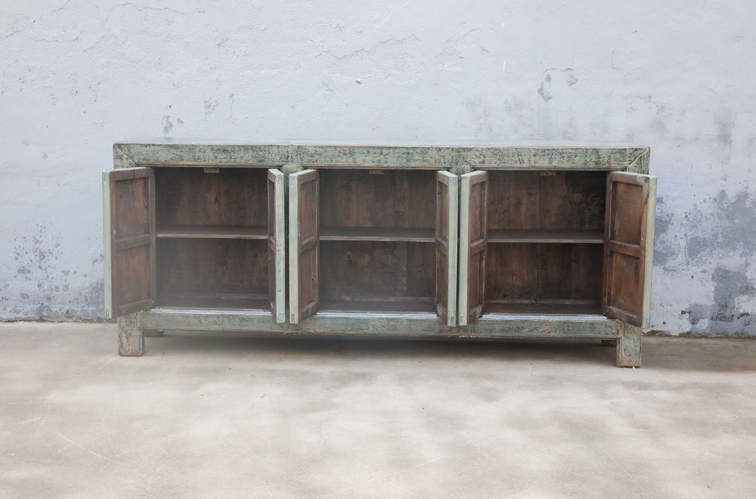 L479, Light green sideboard 