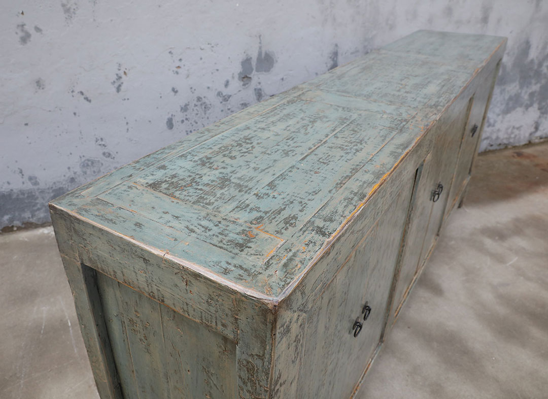 L479, Light green sideboard 