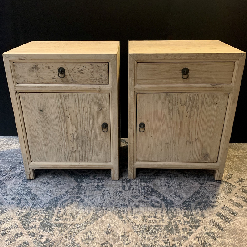 NK 112, Bedsidetable with 1 drawer and door