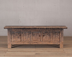 RA-61, Wooden tv cabinet