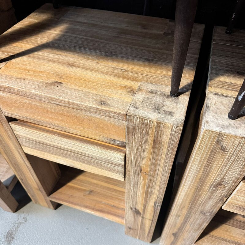 SNK 004, Wooden bedside table 