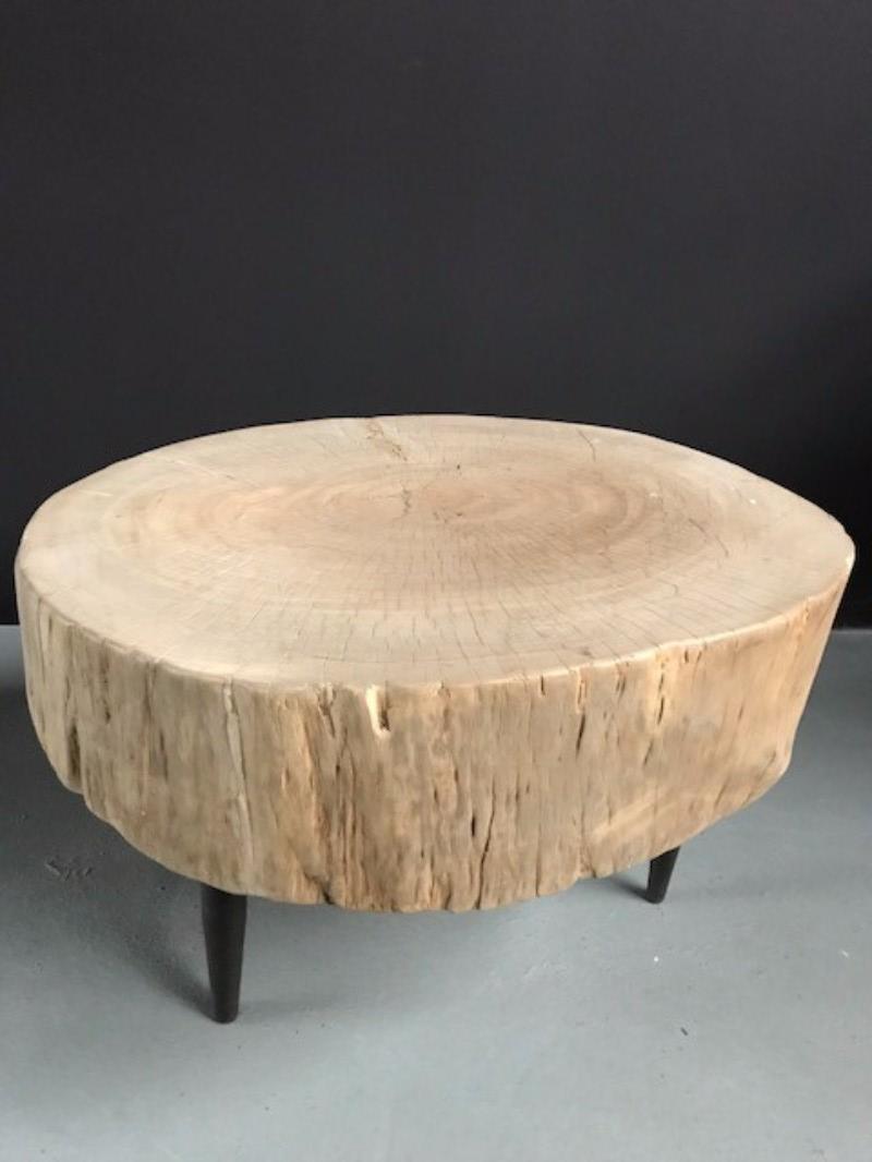 ST 131, Solid wood side table